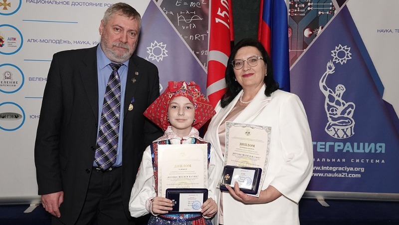 Ученица школы №1 Василиса Лукьянова победила во всероссийском конкурсе «Первые шаги в науке»