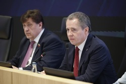 Губернатор Вячеслав Гладков озвучил новые решения оперативного штаба области
