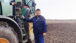 Механизатор из Орлика Иван Пихтерев стал Заслуженным работником сельского хозяйства РФ