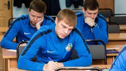 35 белгородцев получили тренерские лицензии по футболу