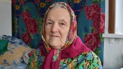 Наталья Ильинична Стрекозова из Кузькино: «Всю жизнь я любила песни, и до се согласна играть»
