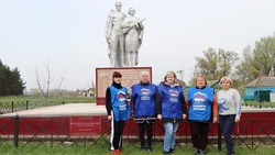 Члены Чернянского местного отделения «Единой России» приняли участие в акции «Обелиск»