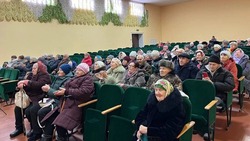 Бывшие работники колхоза «Пробуждение» встретились в малотроицком ЦСДК