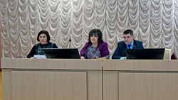 Чернянские депутаты и общественники приняли бюджет на 2023 год единогласно