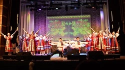 Чернянцы отметили День народного единства праздничным концертом