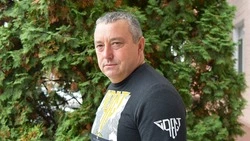 Машинист автогрейдера Виктор Ковалёв посвятил строительству дорог около 19 лет