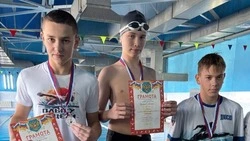 Сразу девять медалей завоевали юные чернянские пловцы на соревнованиях в Короче