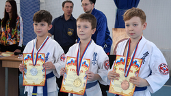 Воспитанники секции карате «Лотос» защитили честь района на областных соревнованиях