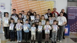 Более 20 юных любителей шахматных стратегий стали победителями и призёрами состязаний