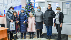 Чернянские единороссы поздравили с Новым годом детей с ограничениями по здоровью
