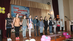 Чернянские артисты представили концерт к 100-летию системы дополнительного образования