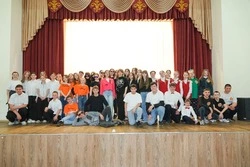 В Чернянском округе определили победителей «Весеннего кубка КВН — 2026»