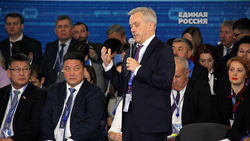 Губернатор на съезде единороссов заявил о необходимости развития семейной медицины на селе