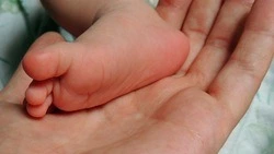 Российские власти увеличили необлагаемую НДФЛ сумму выплат сотрудникам при рождении ребёнка