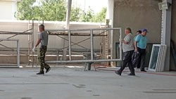 Строители планируют завершить реконструкцию чернянского ФОКа к декабрю