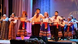 Власти муниципалитета пригласили жителей Чернянского района на концерт ко Дню пожилого человека
