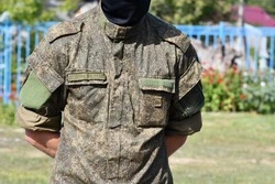 Власти продлили срок приостановки действия трудового договора для участников СВО