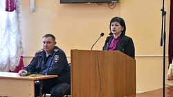 Директор чернянской школы №1 Елена Цуканова: «Мы говорим о самом главном — жизни и здоровье детей» 