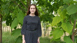 На все сто. Ученица волотовской школы Ольга Штоколова добилась высоких результатов по ЕГЭ