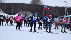 Чернянцы и гости района вышли на массовую лыжную гонку на трассе «Лидер»