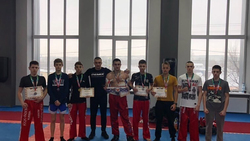 Кикбоксёры из Чернянки привезли награды с чемпионата и первенства Белгородской области