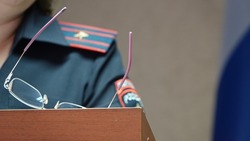 Чернянские полицейские обратили внимание граждан на смену графика