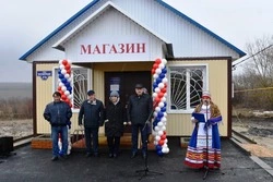 Жители Комаревцево смогут покупать продукты в своём селе