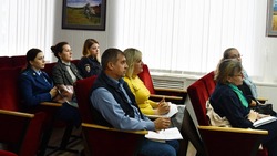 Чернянцы приняли участие в расширенном заседании комиссии по делам несовершеннолетних