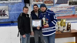 Хоккейная команда «Чернянка» одержала победу на турнире в честь годовщины открытия арены «Айсберг»