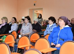 Активисты ТОСа «Вершок» из Огибного включились в работу по благоустройству села