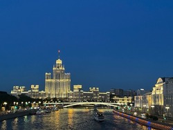 Вячеслав Гладков сообщил о дополнительных поездах на новогодние праздники