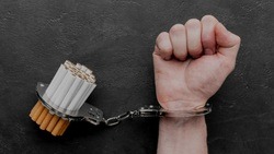 Российские власти ужесточили наказание за приобщение детей к курению