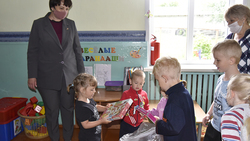 Татьяна Круглякова поздравила коллектив детского сада села Большое с юбилеем учреждения