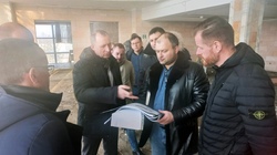 Владимир Базаров проинспектировал ход ремонтных работ в белгородском ЦНТ
