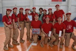 Команда поселковой школы № 4 стала лидером военно-спортивной игры «Победа»