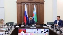 Вячеслав Гладков обратил внимание глав муниципалитетов и департаментов на острые проблемы