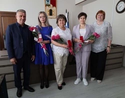 Четыре жительницы Чернянского округа удостоены почётного знака «Материнская слава»
