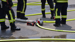 Чернянские пожарные провели учение по ликвидации чрезвычайной ситуации в посёлке