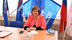 Депутат Белгородской областной Думы Елена Гурова провела личный приём граждан в Чернянке