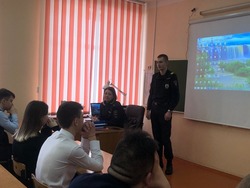 Чернянские полицейские провели профориентационную встречу со школьниками