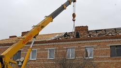 Строители завершили ремонт крыши на одном из МКД в Чернянке