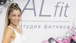 Алина Кара из Чернянки помогает землячкам приобрести фигуру мечты