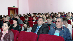 Единороссы провели дискуссионную площадку «Достойная жизнь» в Чернянке