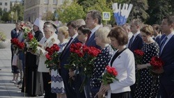 Вячеслав Гладков принял участие в патриотической акции «Волна памяти»