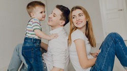 Студенческие семьи  Белгородчины смогут получить единовременную выплату на ребёнка