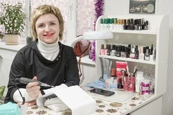 Жительница Чернянки Александра Капустина: «Мне нравится делать людей красивыми»
