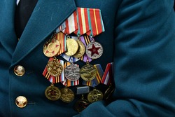 Вячеслав Гладков обратился к белгородцам в День Героев Отечества