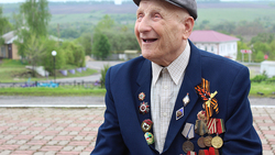 Ветеран войны Павел Иванович Тупицын побывал в Ольшанке на митинге в честь Дня Победы