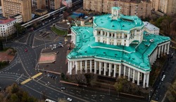 Михаил Алёнкин прислал в редакцию газеты рассказ «Солдат без песни — не солдат» 