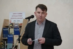 Лауреат национальной литературной премии «Слово» Максим Бессонов встретился с чернянцами